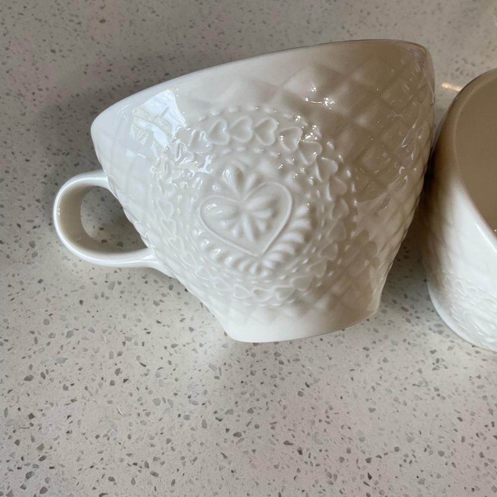 Adorable longaberger Textured Mugs - Picture 3 of 8